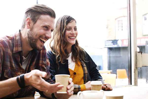 Os itens essenciais do atendimento ao cliente do restaurante