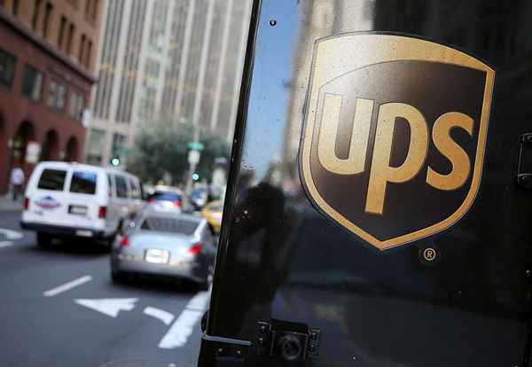 A revisão da franquia da UPS Store