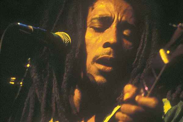 Las 10 mejores portadas de las canciones de Bob Marley