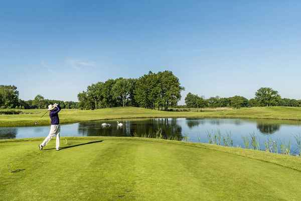 Que sont les honneurs dans le golf?