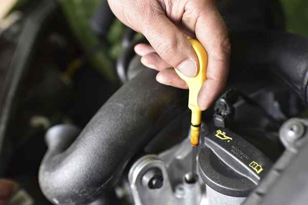 Wenn Sie einen Liter Motoröl hinzufügen müssen