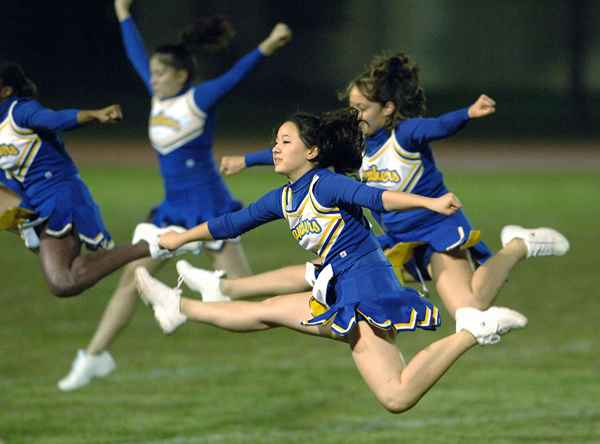 Warum willst du eine Cheerleaderin sein??