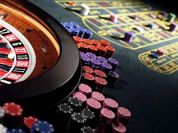 Pourquoi la roulette standard et les craps ne sont pas légaux en Californie