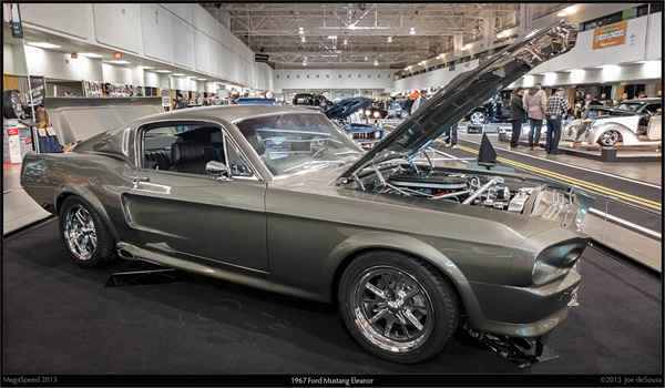 Profil de l'année du modèle Ford Mustang 1967 1967