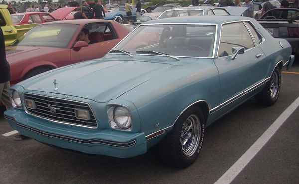 Profil du modèle Ford Mustang II 1974