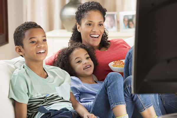 7 motivi per cui la TV può essere buona per i bambini