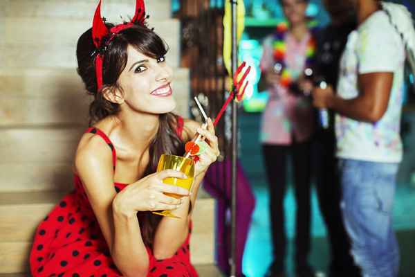 9 Halloween Minute, um es zu gewinnen Partyspiele