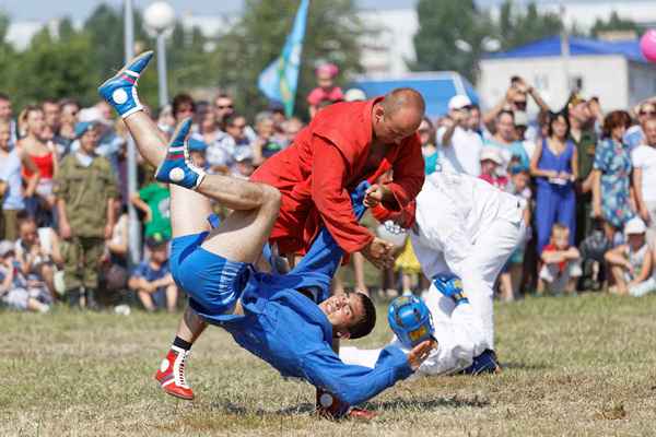 Przewodnik historii i stylu rosyjskiego sambo