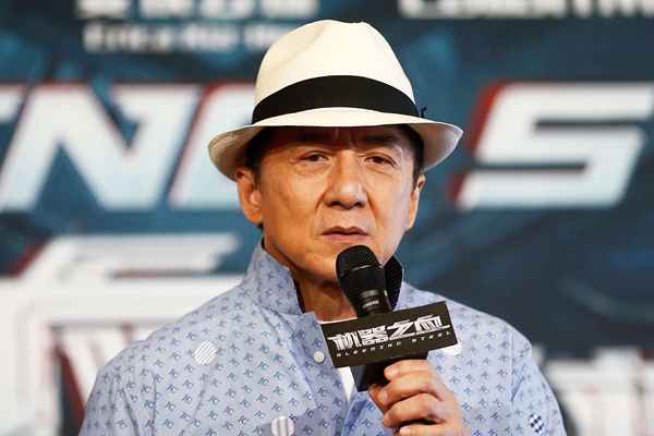 Biografia e perfil de Jackie Chan