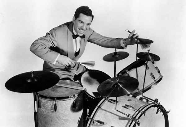 Biografia de Buddy Rich e lendário baterista de jazz