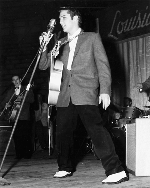 Elvis Presley tidslinje 1954