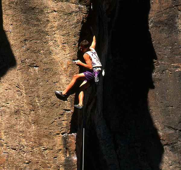 Como escalar Aretes