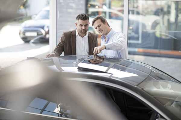 Como reparar o teto solar do seu carro