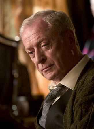 Intervista Michael Caine parla di The Dark Knight e Joker di Heath Ledger