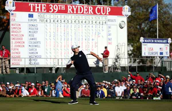 Match Play anotando en el golf