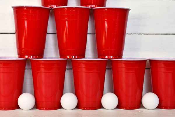 Pingue pong game tilt-a-cup