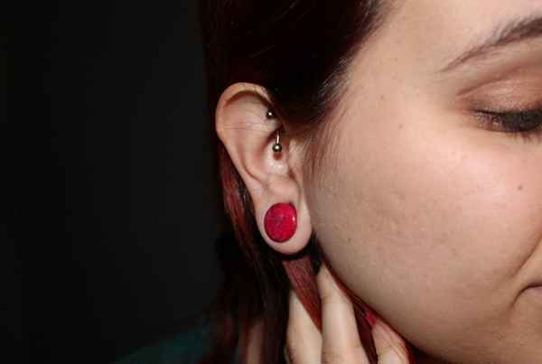 Rook Piercing Guide Schmerz, Heilung und Tipps