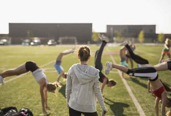 Rozpoczęcie drużyny cheerleaderek