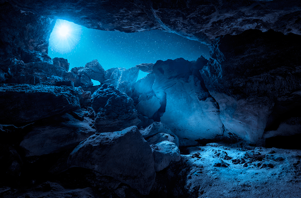 Geschichten von mysteriösen Tunneln und unterirdischen Städten