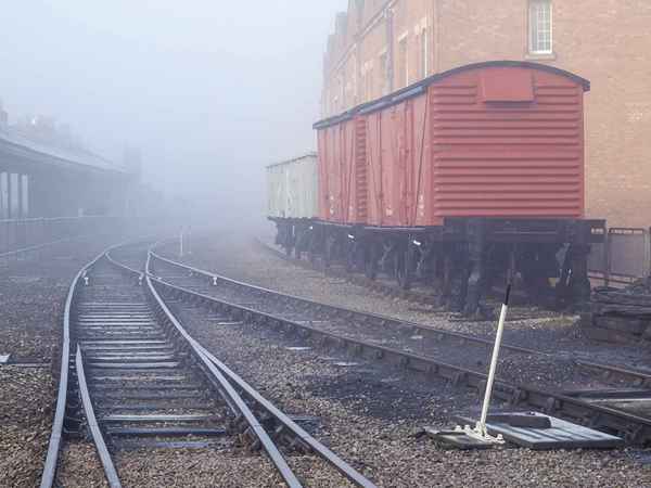 La historia popular de 'He estado trabajando en el ferrocarril'