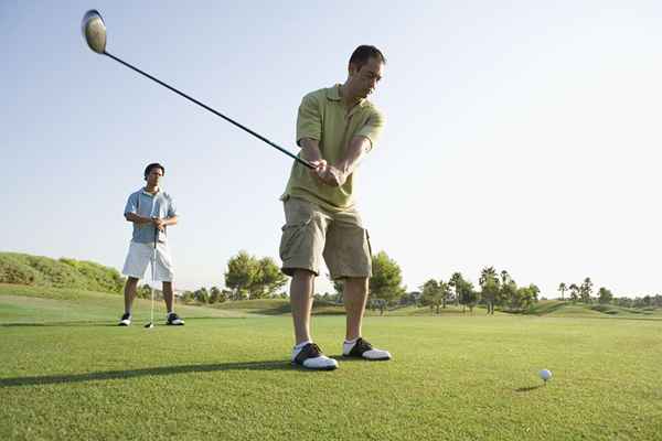 Comprender el peso oscuro y su papel en los clubes de golf