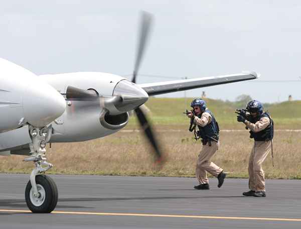 U.S. Aduanas y protección fronteriza Aviación Aviación Agente de aplicación de agentes