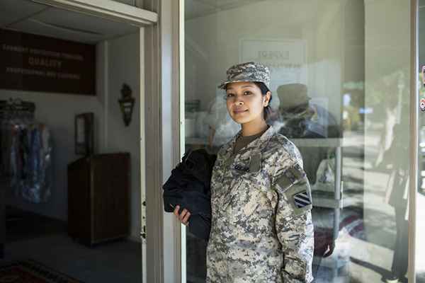 U.S. Spécialiste militaire de douche / de linge et de vêtements (92S)