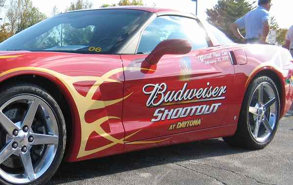 Cos'è la sparatoria NASCAR Budweiser?